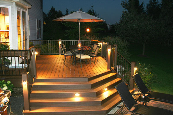How to Build the Best Backyard Deck Around